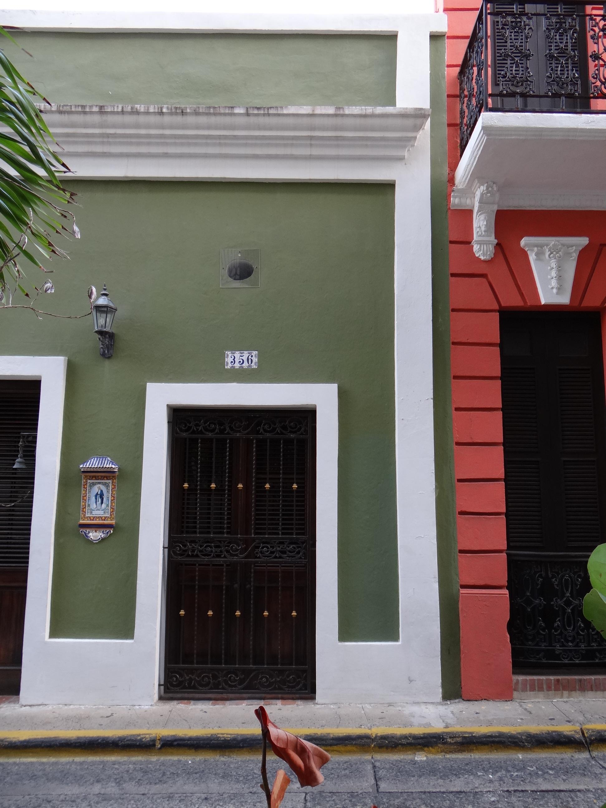 Calle de la Luna 356 - San Juan (Viejo San Juan) - 2012 00003